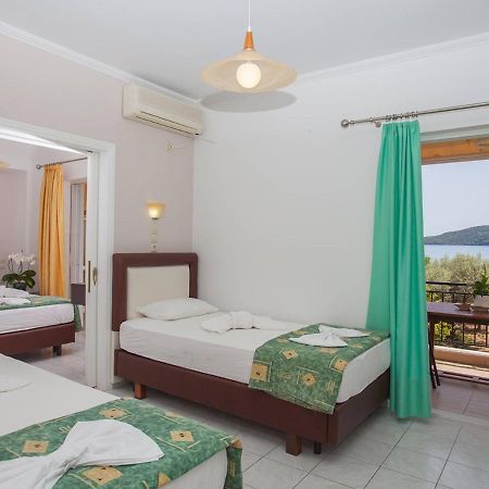 Dimosthenis Apartments נידרי מראה חיצוני תמונה